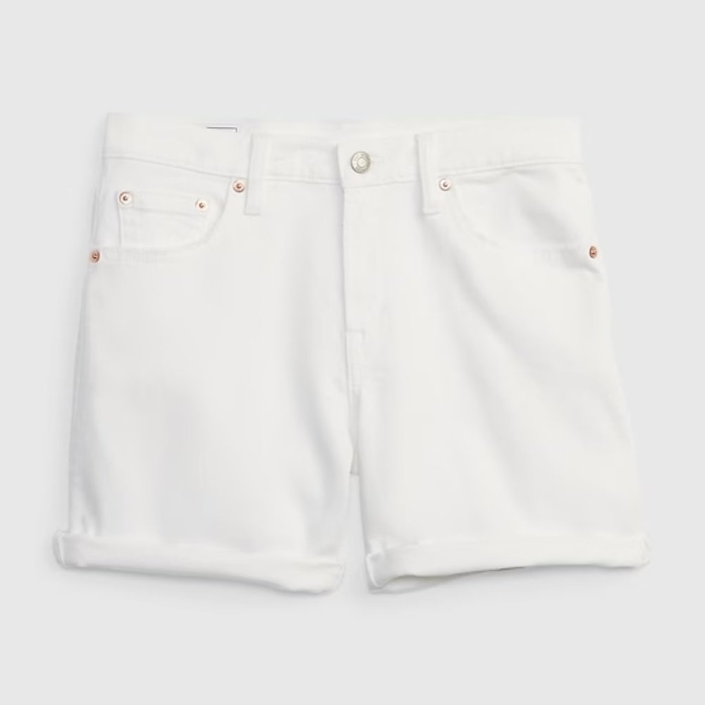 GAP White 5” Mid Rise Girlfriend Denim Shorts/NWT/Size 27/4
